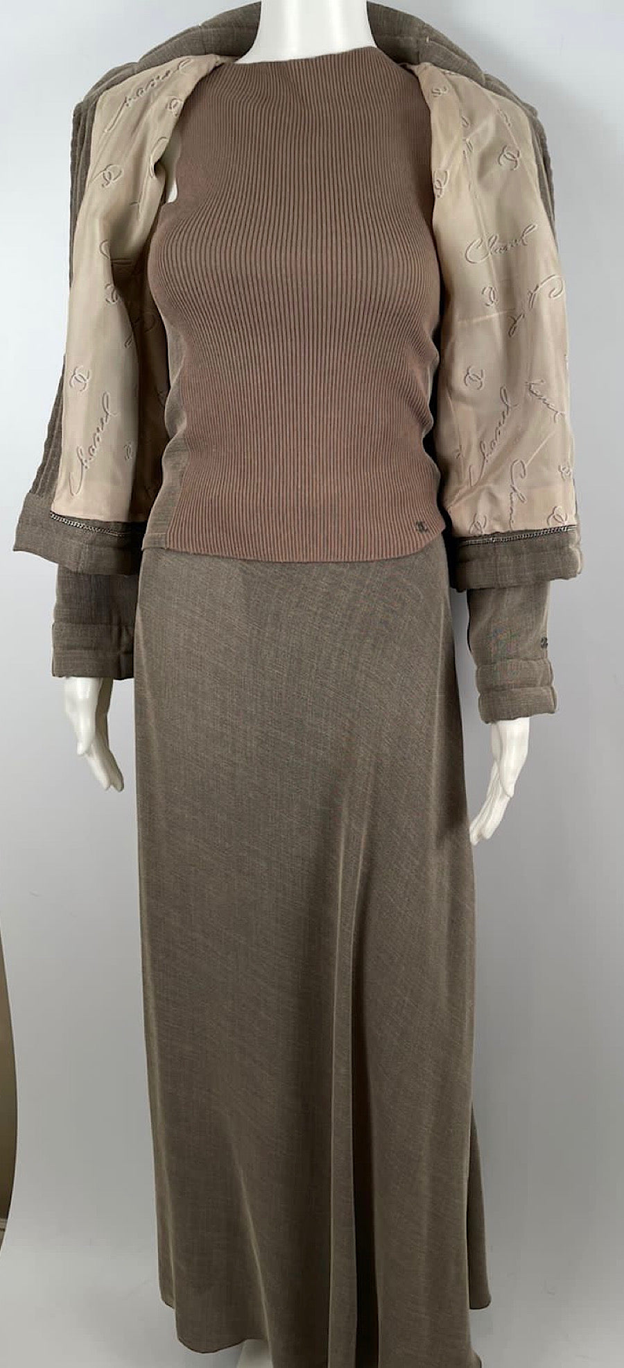 99P, 1999 Spring Vintage Chanel brown 4 piece Outfit Dress Set Jacket Skirt Blouse FR 38 US 4/6