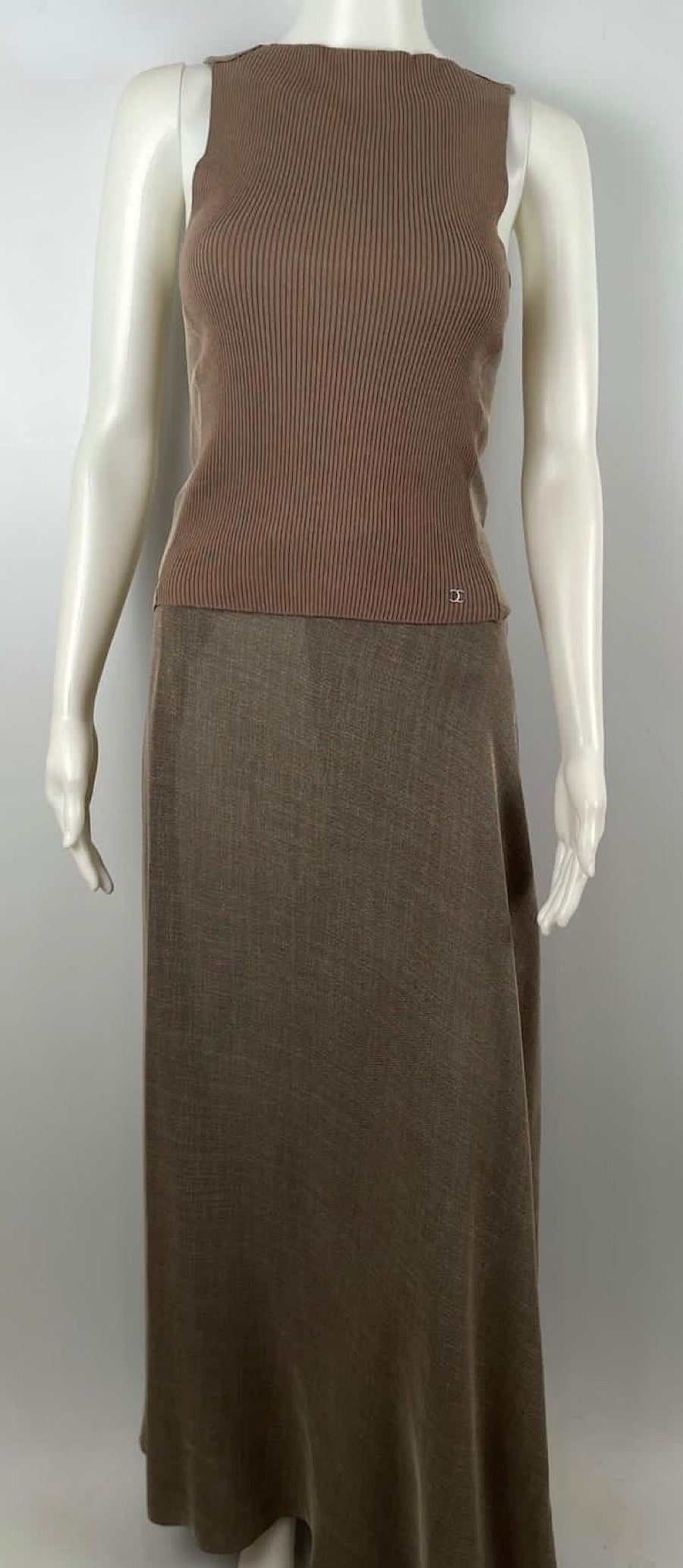 99P, 1999 Spring Vintage Chanel brown 4 piece Outfit Dress Set Jacket Skirt Blouse FR 38 US 4/6