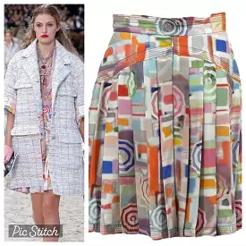 Chanel 19P 2019 Spring Runway Umbrella Motif Silk Multicolor Pleated Skirt FR 42 US 6