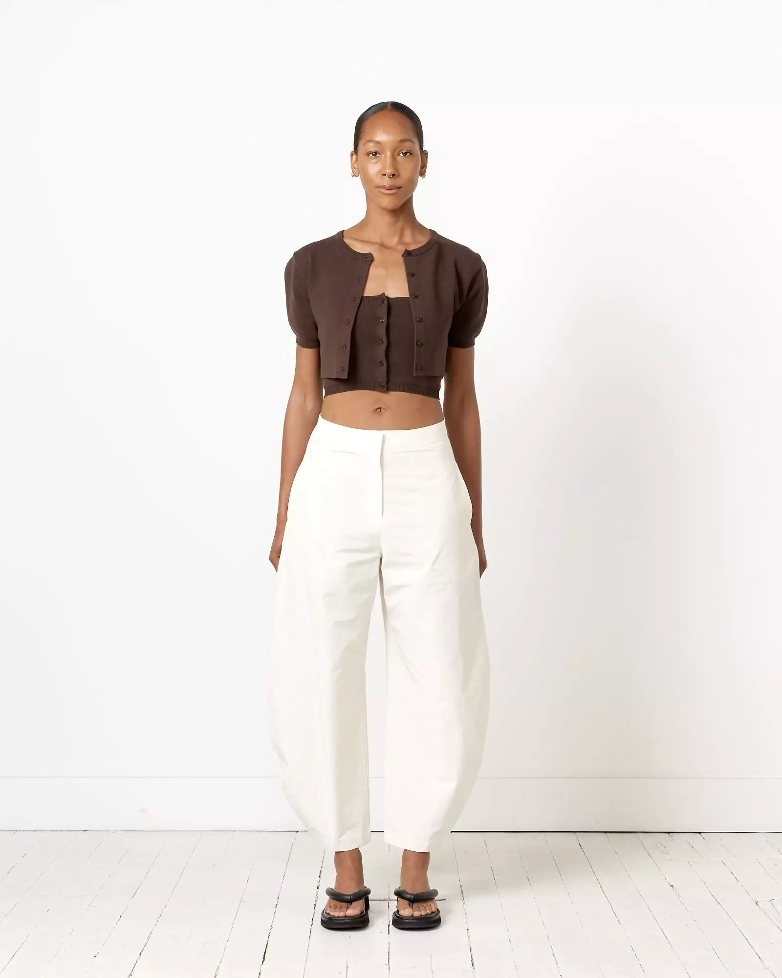 Curved Leg Pant in Ecru