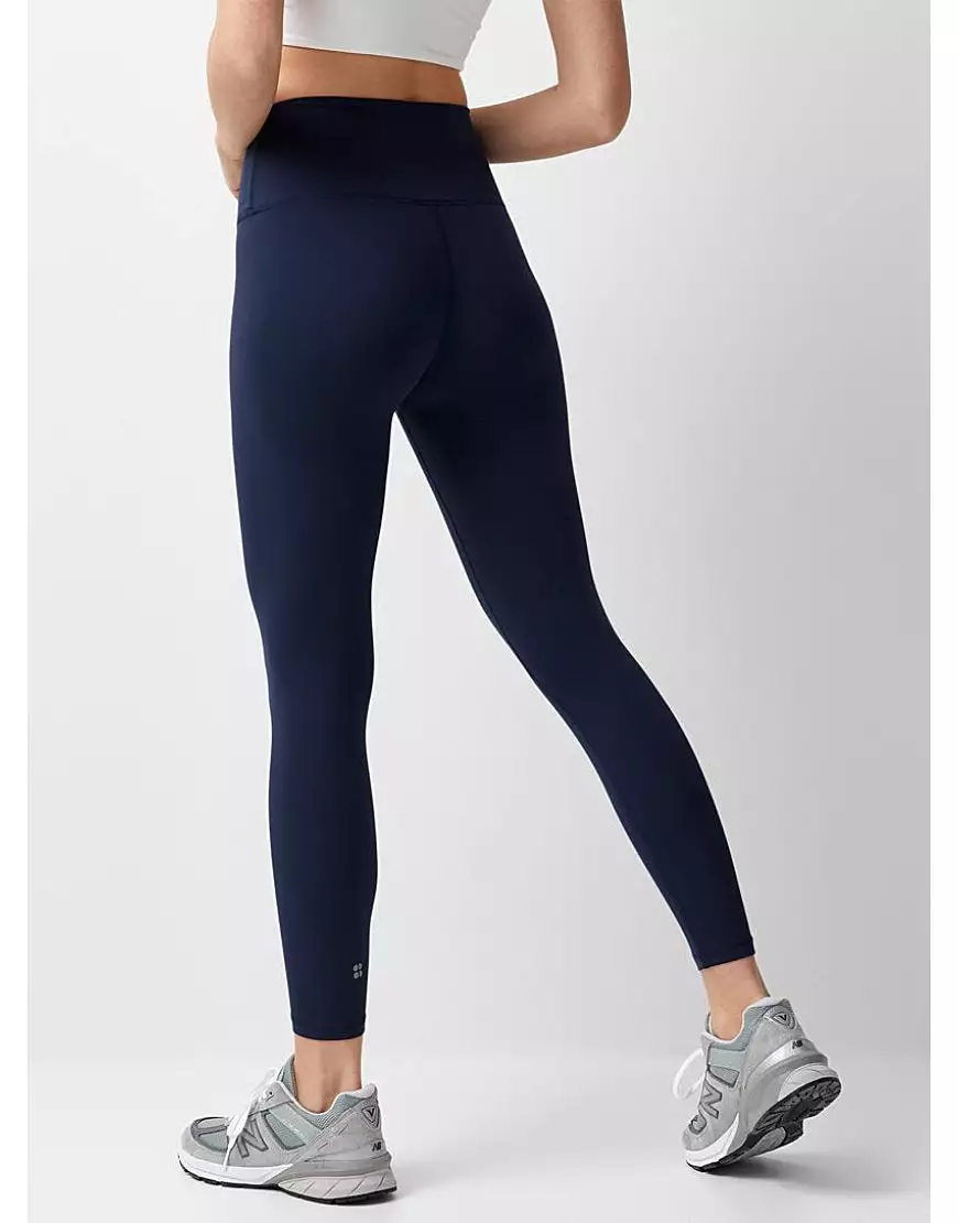 Dry Fit Leggings in Navy-AQWT001