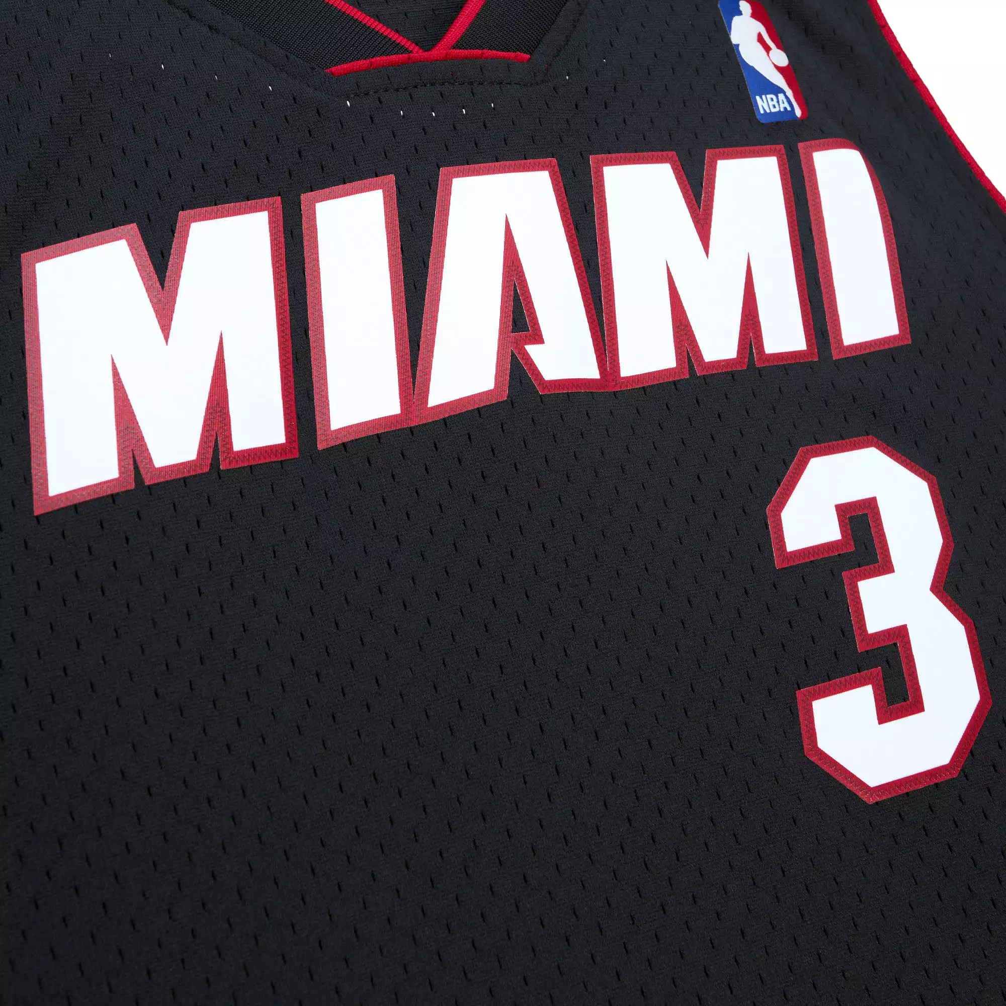 Dwyane Wade Mitchell & Ness Miami HEAT 2012-13 Swingman Jersey