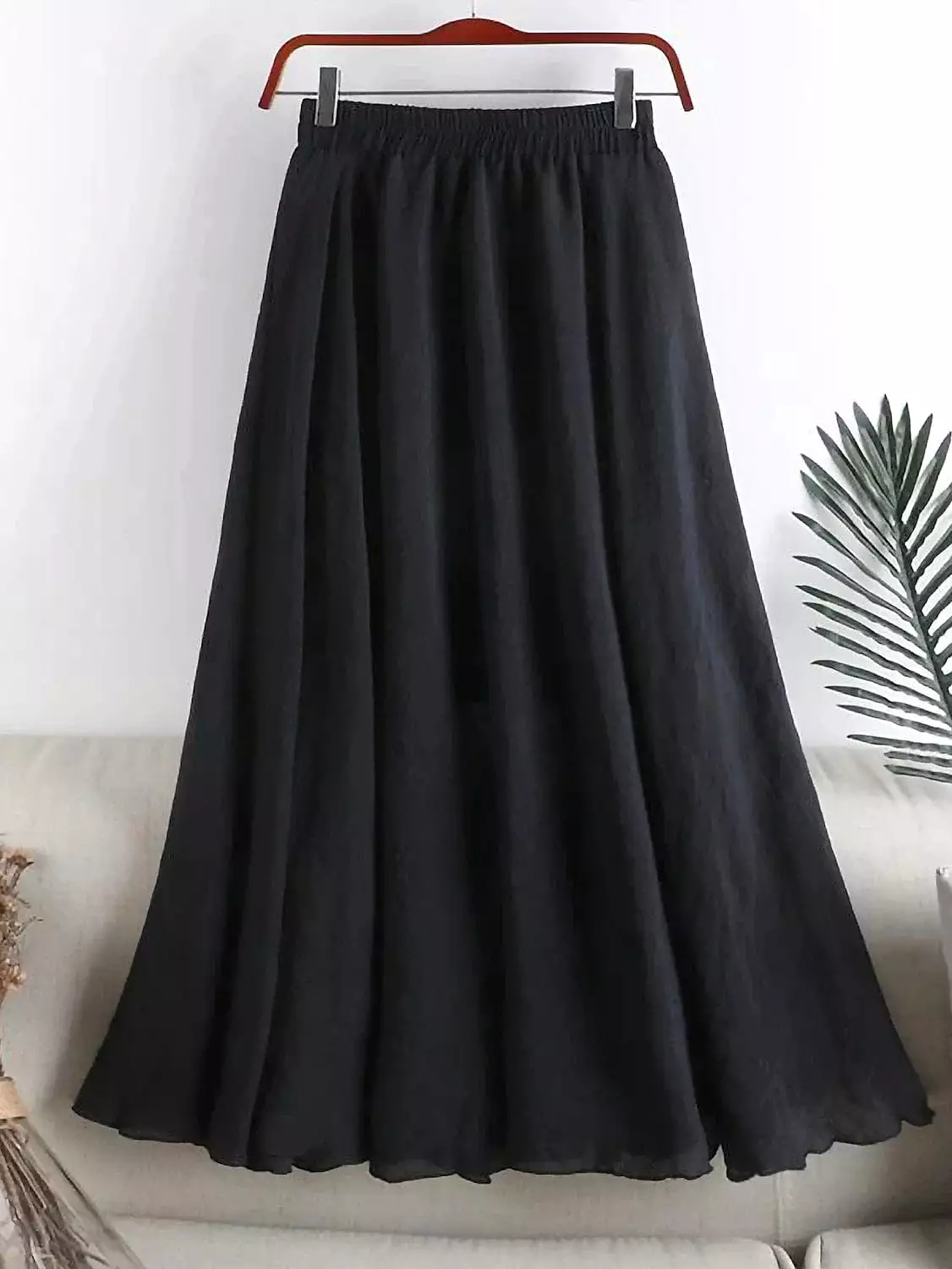 Effortless Elegance: Versatile Pleated Long Skirt