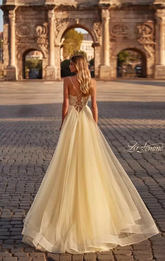 La Femme Prom Style 32306