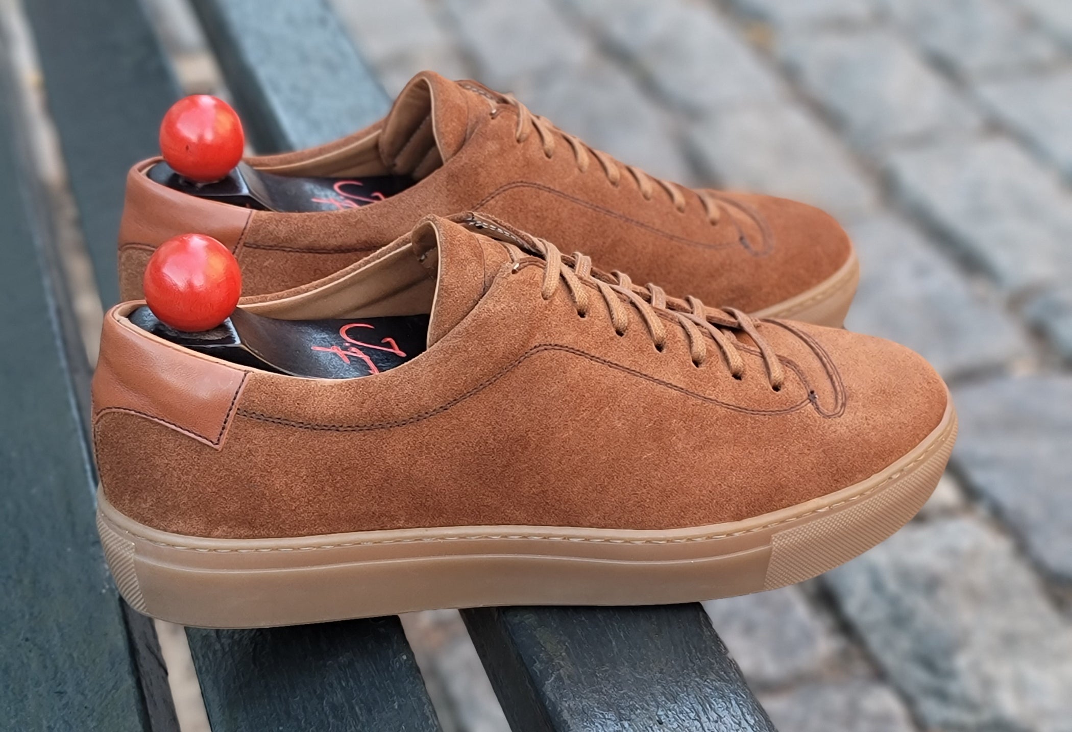 Olympia - Cumin Suede / Gum Sole