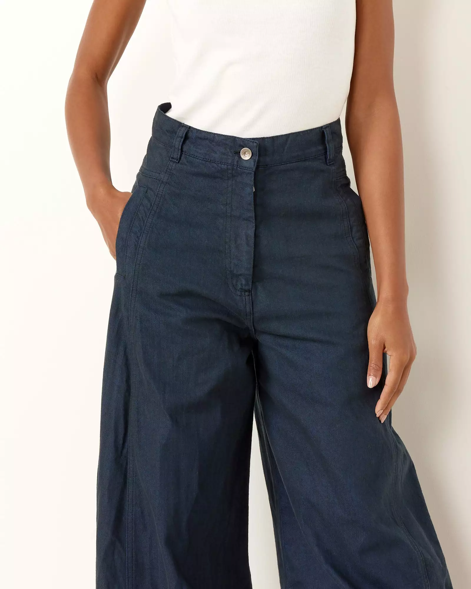 Post Denim Pant in Navy/Blue