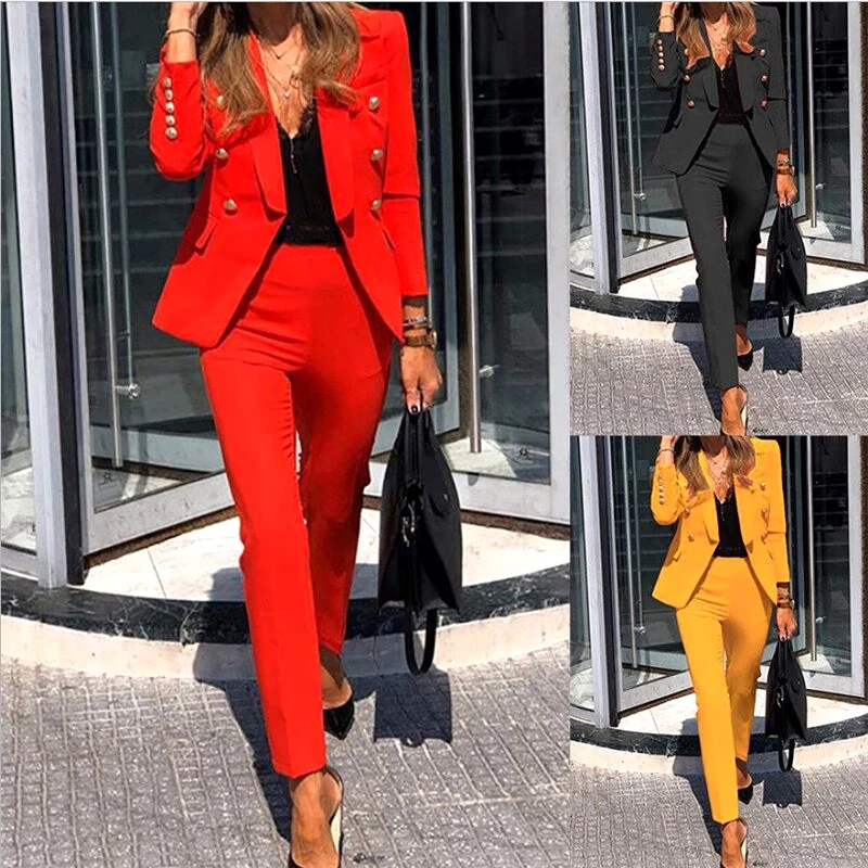 Professional Elegance: Women's Tailored Blazer and Pant Set