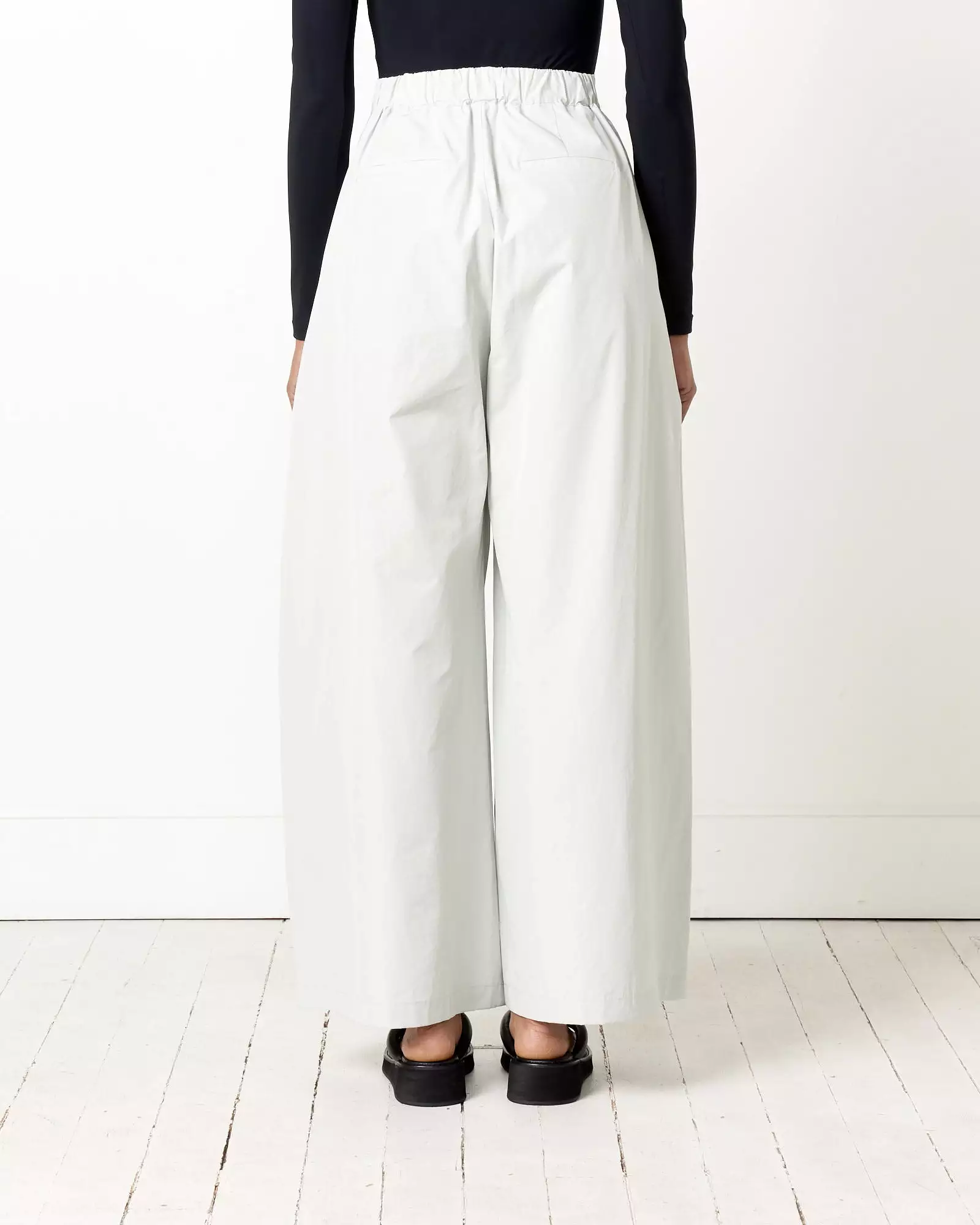 Shirring Banding Pant in Light Grey