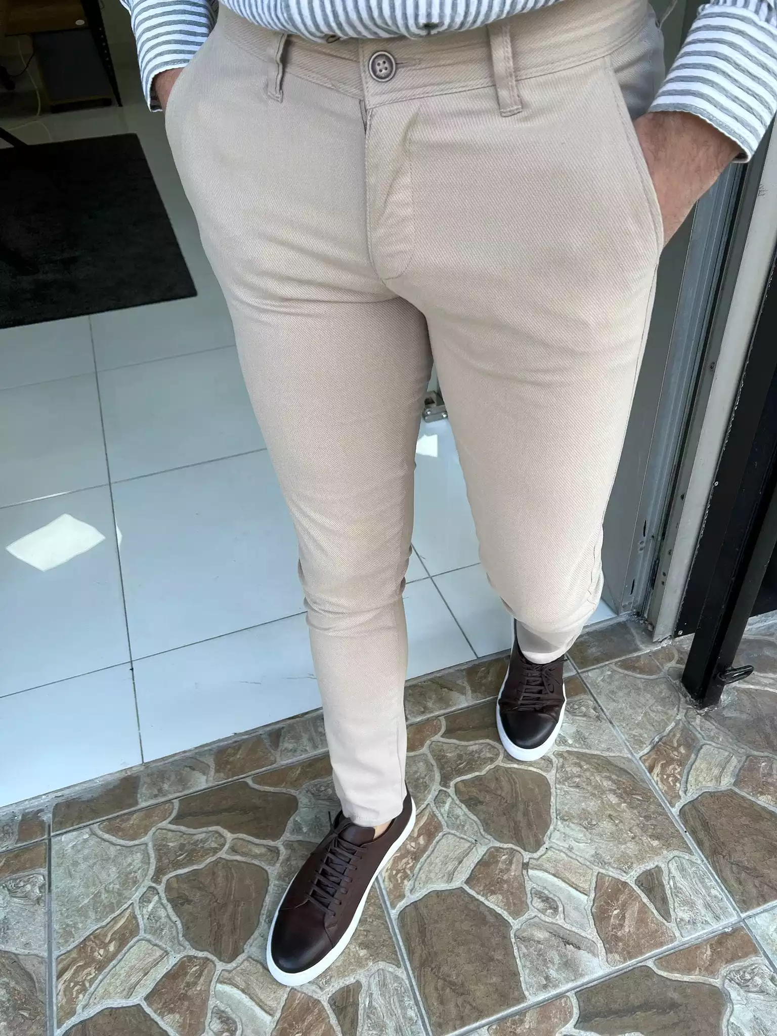 Slim Fit Micro Pattern Beige Pants